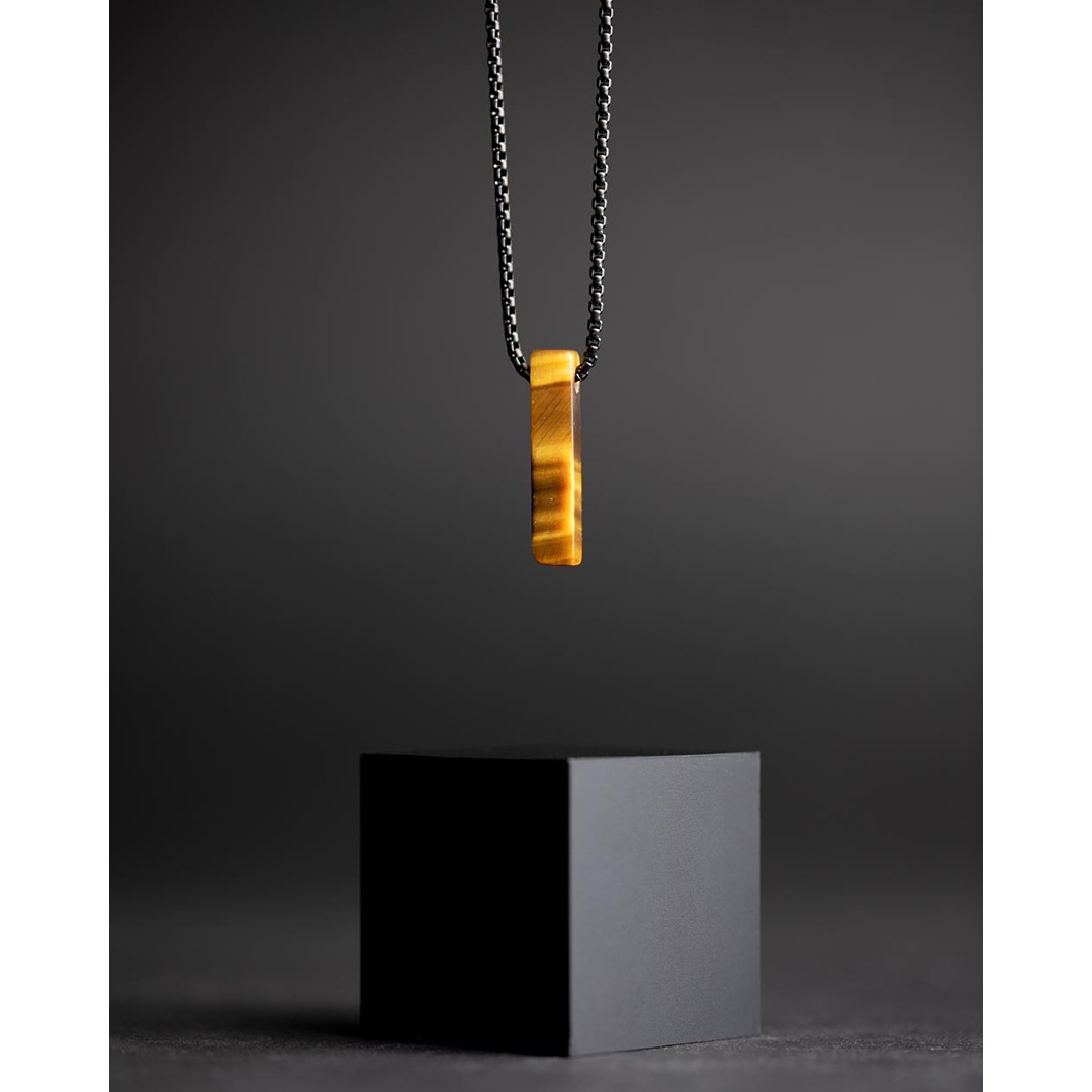 COLLIER ACIER PVD NOIR ET OEIL DE TIGRE